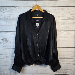 NWT Express Black Satin Button Front Sleek Blouse XXL‎ Silky Oversized Top